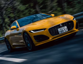 Jaguar F-Type R Coupé [Japan] '2020–24