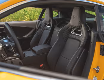 Intérieur 2021–24 Jaguar F-Type R Coupé [North America] '2020–24
