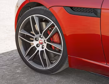 2015–17 Jaguar F-Type R Coupé [North America] '2014–17