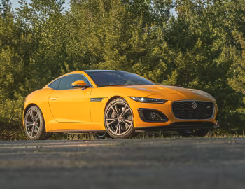 2021–24 Jaguar F-Type R Coupé [North America] '2020–24