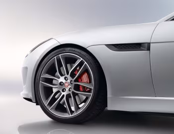 Jaguar F-Type R Coupé [Worldwide] '2014–17