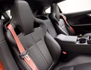 Interior 2016–17 Jaguar F-Type S Coupé MT [North America] '2015–17