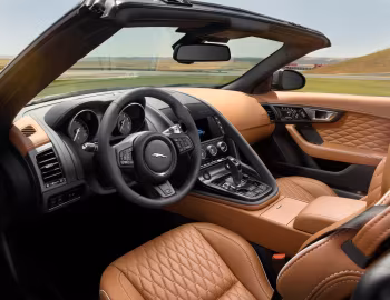 Interior 2017 Jaguar F-Type SVR Convertible [North America] '2016–17