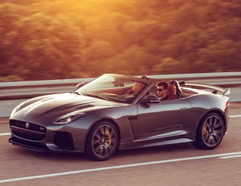 Jaguar F-Type SVR Convertible [Worldwide] '2016–17