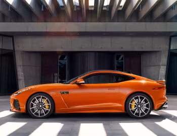 2017 Jaguar F-Type SVR Coupé [North America] '2016–17