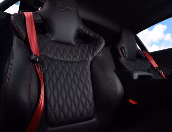 Interior Jaguar F-Type SVR Coupé [UK-spec] '2016–17