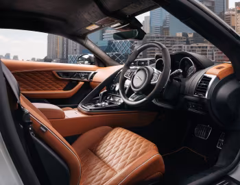 Interior Jaguar F-Type SVR Coupé [Australia] '2017–20
