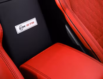 Interior Jaguar F-Type SVR "Graphic Pack" Coupé [Worldwide] '2018–20