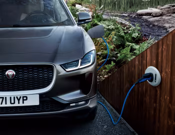 Jaguar I-Pace EV400 AWD HSE [Worldwide] '2018–24