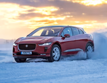 Jaguar I-Pace EV400 AWD HSE [Worldwide] '2018–24
