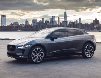 2019–24 Jaguar I-Pace EV400 AWD HSE Black Pack [North America] '2018–24