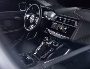 Interior Jaguar I-Pace EV400 AWD HSE Black Pack [Worldwide] '2020–24