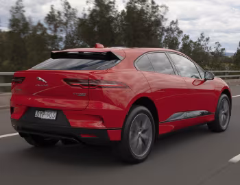 Jaguar I-Pace EV400 AWD HSE "First Edition" [Australia] '2018–19