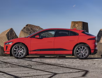 Jaguar I-Pace EV400 AWD HSE "First Edition" [Australia] '2018–19