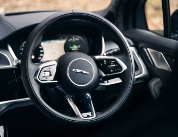 Panel frontal Jaguar I-Pace EV400 AWD R-Dynamic [Japan] '2023–24