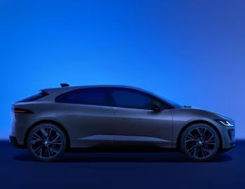 Jaguar I-Pace EV400 AWD R-Dynamic [Worldwide] '2023–24
