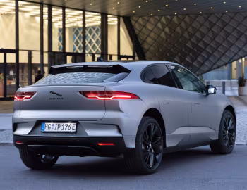 Jaguar I-Pace EV400 AWD R-Dynamic [Worldwide] '2023–24