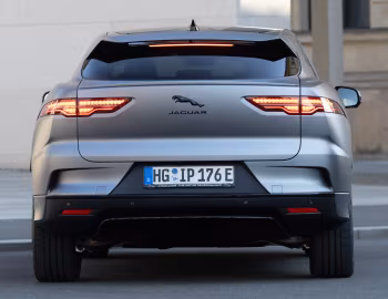 Jaguar I-Pace EV400 AWD R-Dynamic [Worldwide] '2023–24