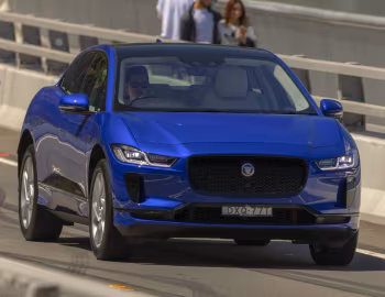 Jaguar I-Pace EV400 AWD SE Black Pack [Australia] '2018–24