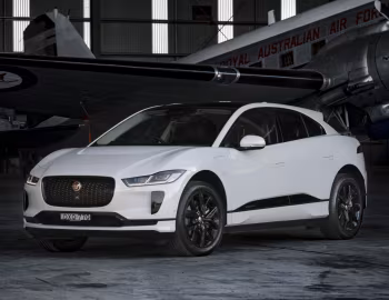 Jaguar I-Pace EV400 AWD SE Black Pack [Australia] '2018–24