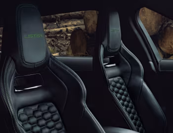Interior Lister Stealth '2020