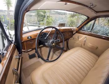 Panel frontal 1960–61 Jaguar Mark IX [North America] '1959–61
