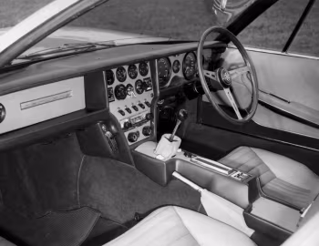Panel frontal Jaguar Pirana '1967
