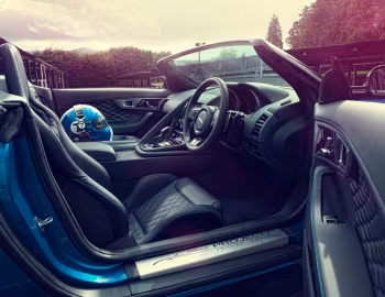 Intérieur Jaguar Project 7 '07.2013