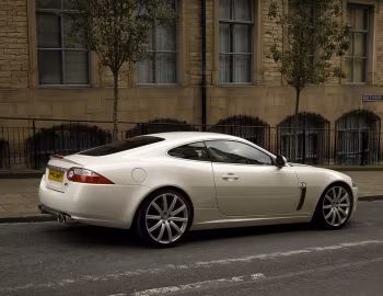 Project Kahn Jaguar XKR