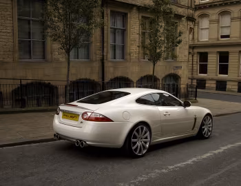Project Kahn Jaguar XKR