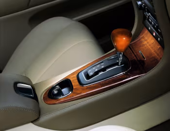 Interior 2004–06 Jaguar S-Type [North America] '2003–06