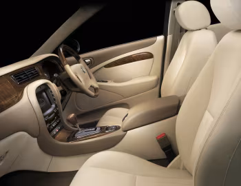 Interior Jaguar S-Type R [UK-spec] '2002–04