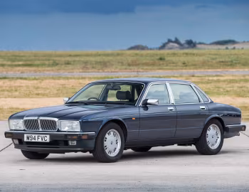 Jaguar Sovereign [UK-spec] (XJ40) '1986–94