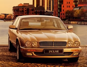 Jaguar Sovereign [UK-spec] (X300) '1994–97