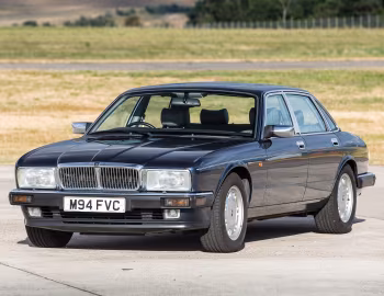 Jaguar Sovereign [UK-spec] (XJ40) '1986–94