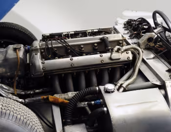 Bajo el capó Ecurie Ecosse Tojeiro-Jaguar Sports Racer '1959
