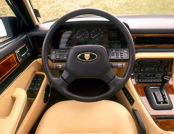 Panel frontal 1987–94 Jaguar Vanden Plas [North America] (XJ40)