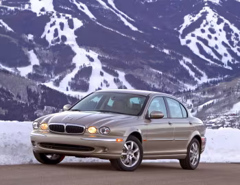 2002–07 Jaguar X-Type [North America] '2001–07