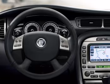 Panel frontal Jaguar X-Type [Worldwide] '2007–09