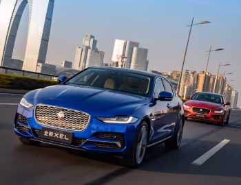 Jaguar XE '2019–pr.