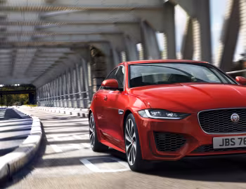 Jaguar XE P300 S R-Dynamic AWD [Worldwide] '2019–pr.
