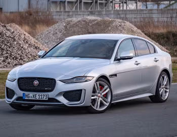 Jaguar XE P250 SE R-Dynamic [Worldwide] '2019–pr.