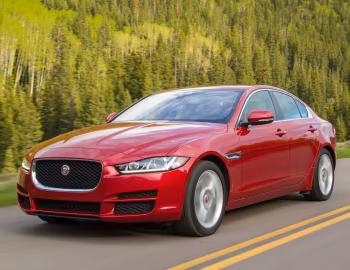 2017–19 Jaguar XE 20d Prestige AWD [North America] '2016–19