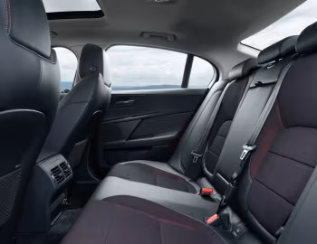 Interior Jaguar XE 25t R-Sport [Australia] '2015–19