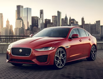 2020 Jaguar XE P300 R-Dynamic [North America] '2019–20