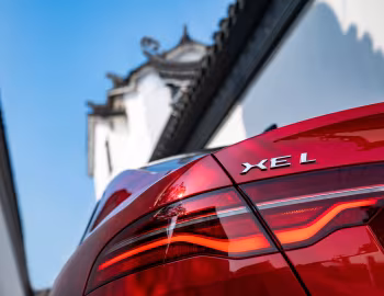 Jaguar XE L P250 HSE R-Dynamic [China] '2019–24