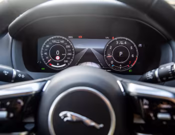 Torpedo Jaguar XE L P250 HSE R-Dynamic [China] '2019–24
