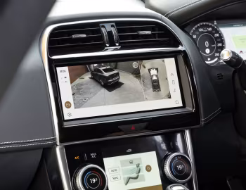 Interior Jaguar XE P300 AWD R-Dynamic Black Pack [Australia] '2021–pr.
