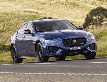Jaguar XE P300 AWD R-Dynamic Black Pack [Australia] '2021–pr.
