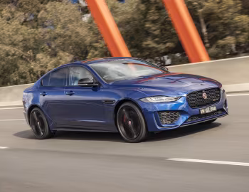 Jaguar XE P300 AWD R-Dynamic Black Pack [Australia] '2021–pr.